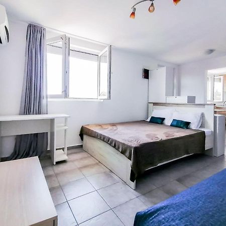 Apartments Siesta 蒂瓦特 外观 照片