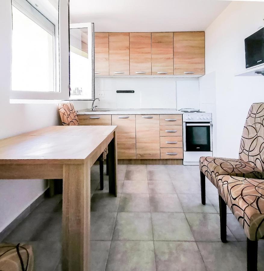 Apartments Siesta 蒂瓦特 外观 照片