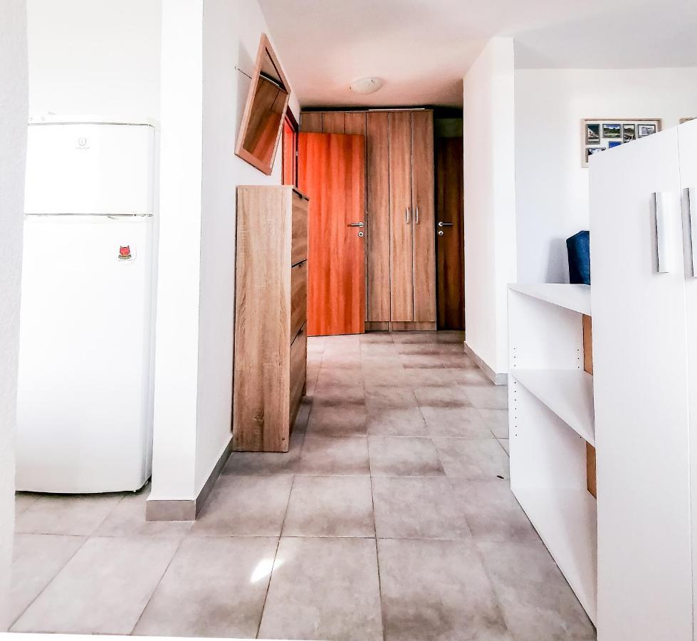 Apartments Siesta 蒂瓦特 外观 照片