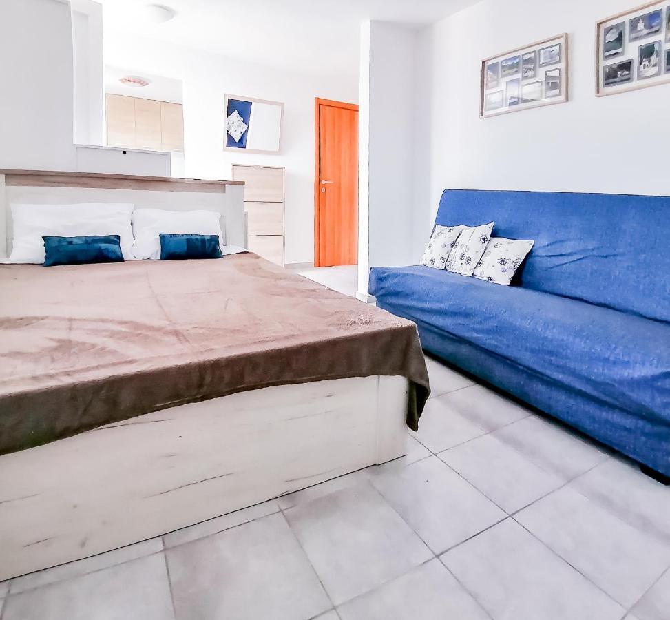 Apartments Siesta 蒂瓦特 外观 照片