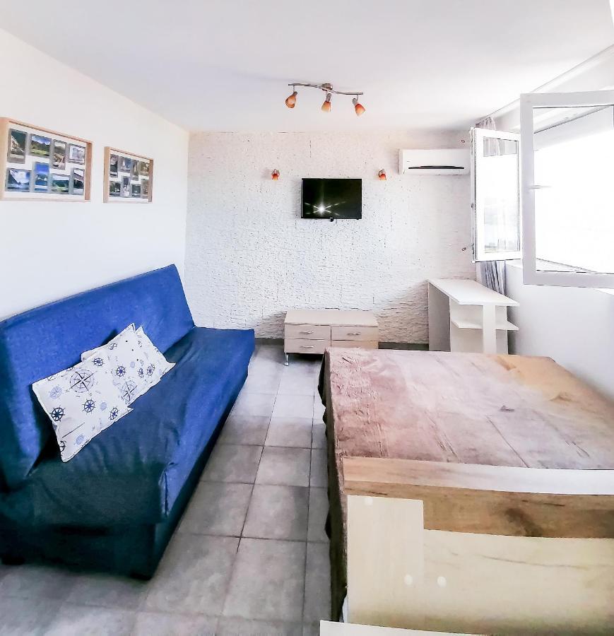 Apartments Siesta 蒂瓦特 外观 照片