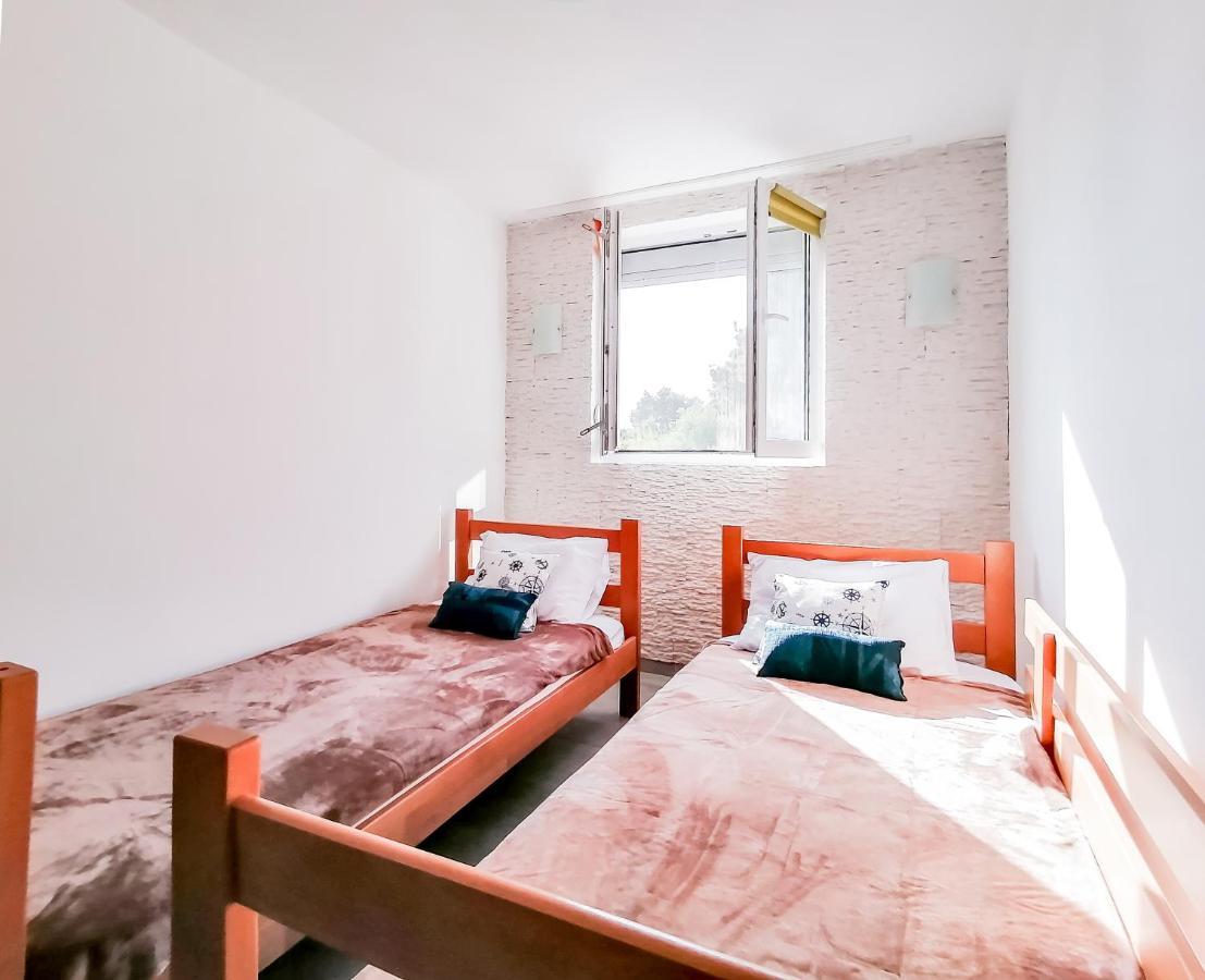 Apartments Siesta 蒂瓦特 外观 照片