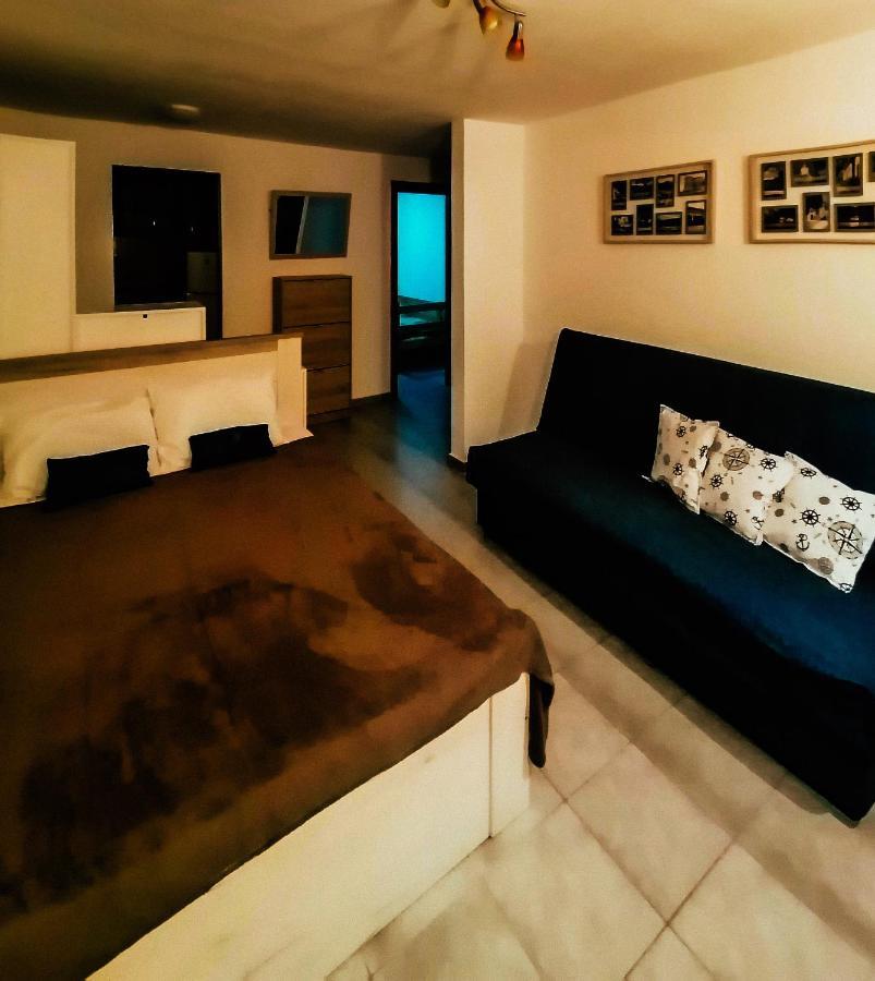 Apartments Siesta 蒂瓦特 外观 照片