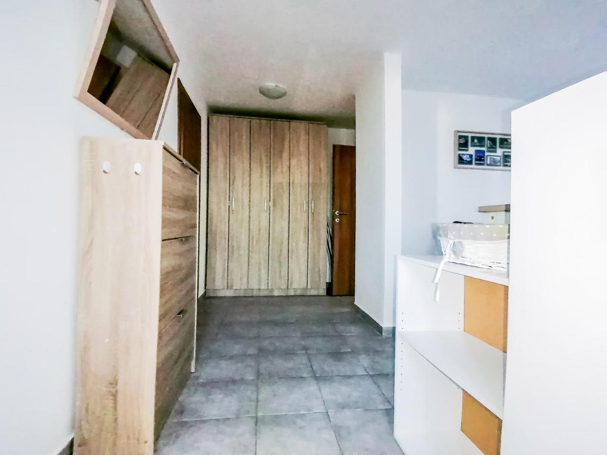 Apartments Siesta 蒂瓦特 外观 照片